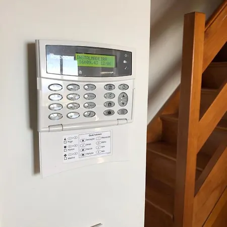 Vakantiehuis Casa Da Rainha Bungallow Estreito Da Calheta