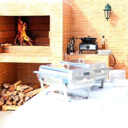 Casa Da Rainha Bungallow