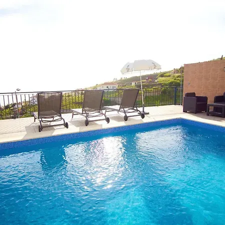 Casa Da Rainha Bungallow בית נופש