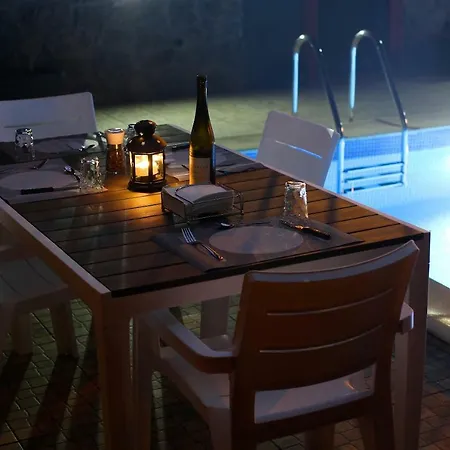 בית נופש Casa Da Rainha Bungallow