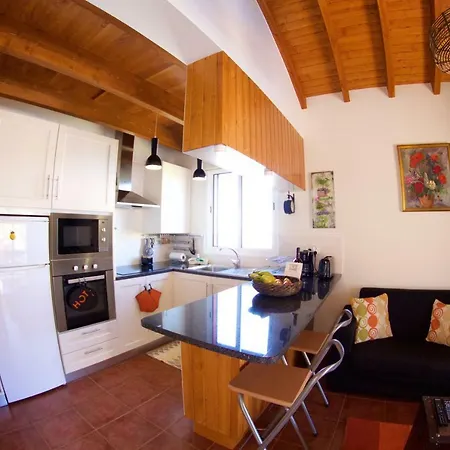 Casa Da Rainha Bungallow Estreito Da Calheta